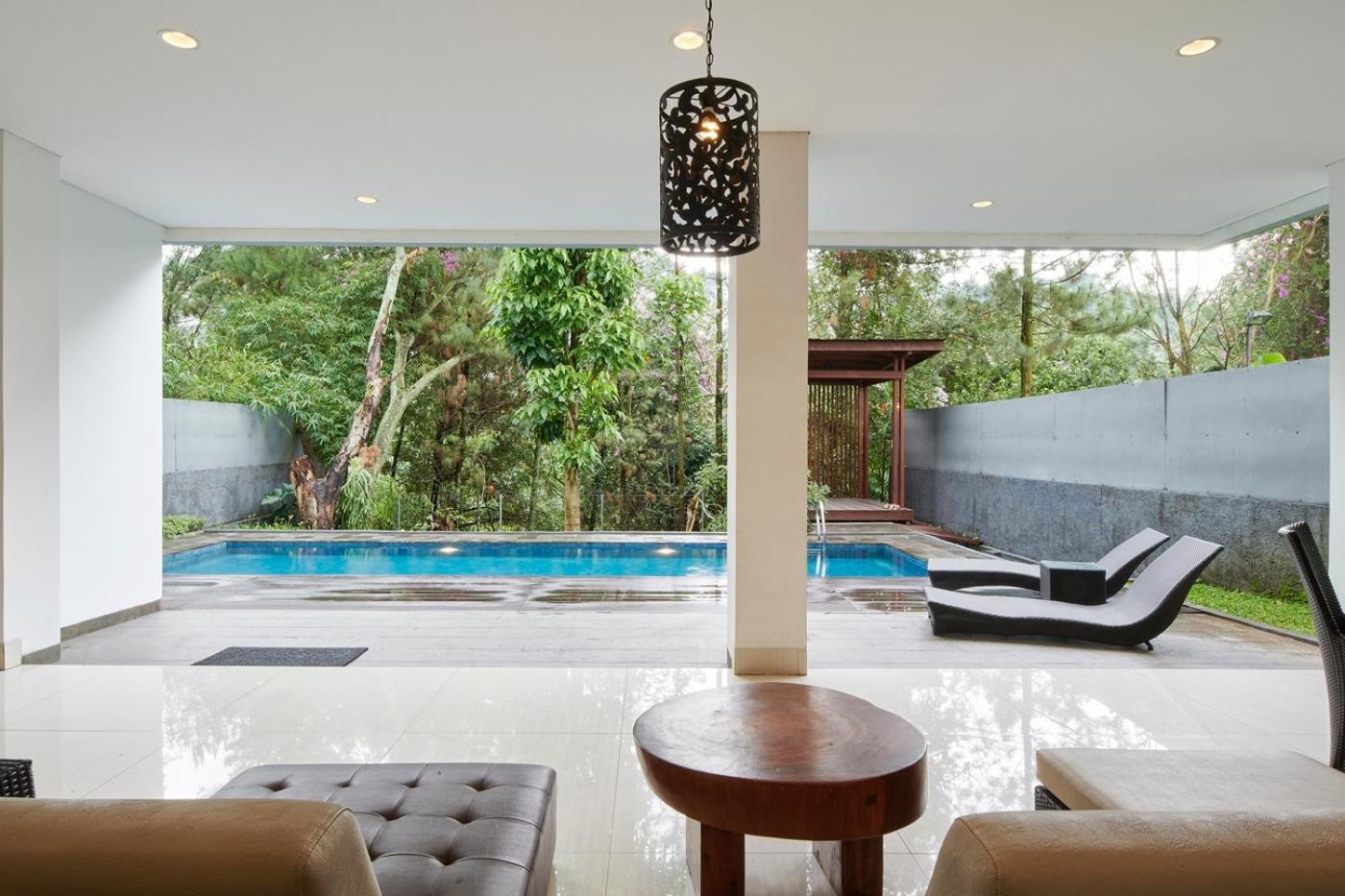 Hikari Hill View Villa 7 Bedrooms With A Private Swimming Pool And Billiard Bandung Exterior foto